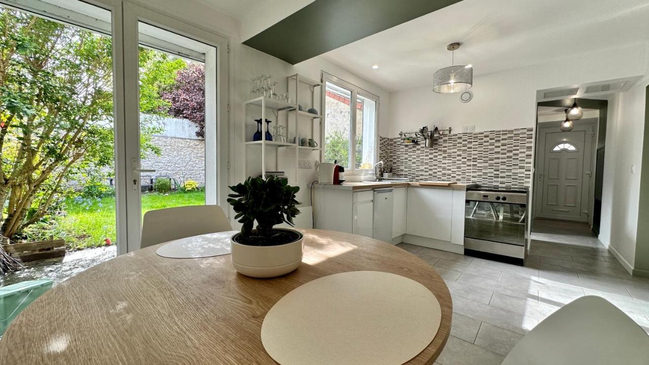 Appartement L'Indépendant à Nemours Extérieur photo